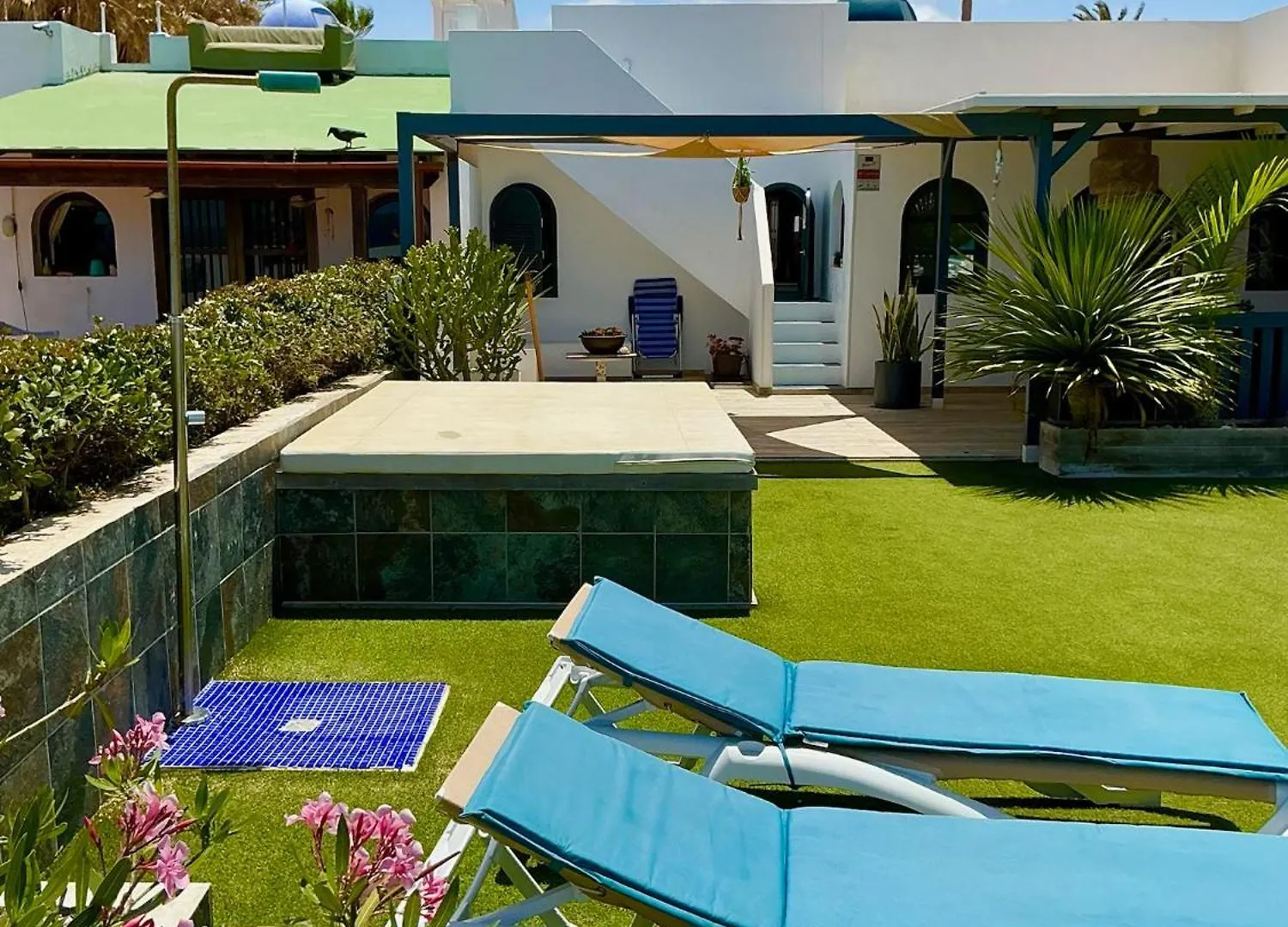 Dalia House, Frontbeach, Piscina, Corralejo İspanya