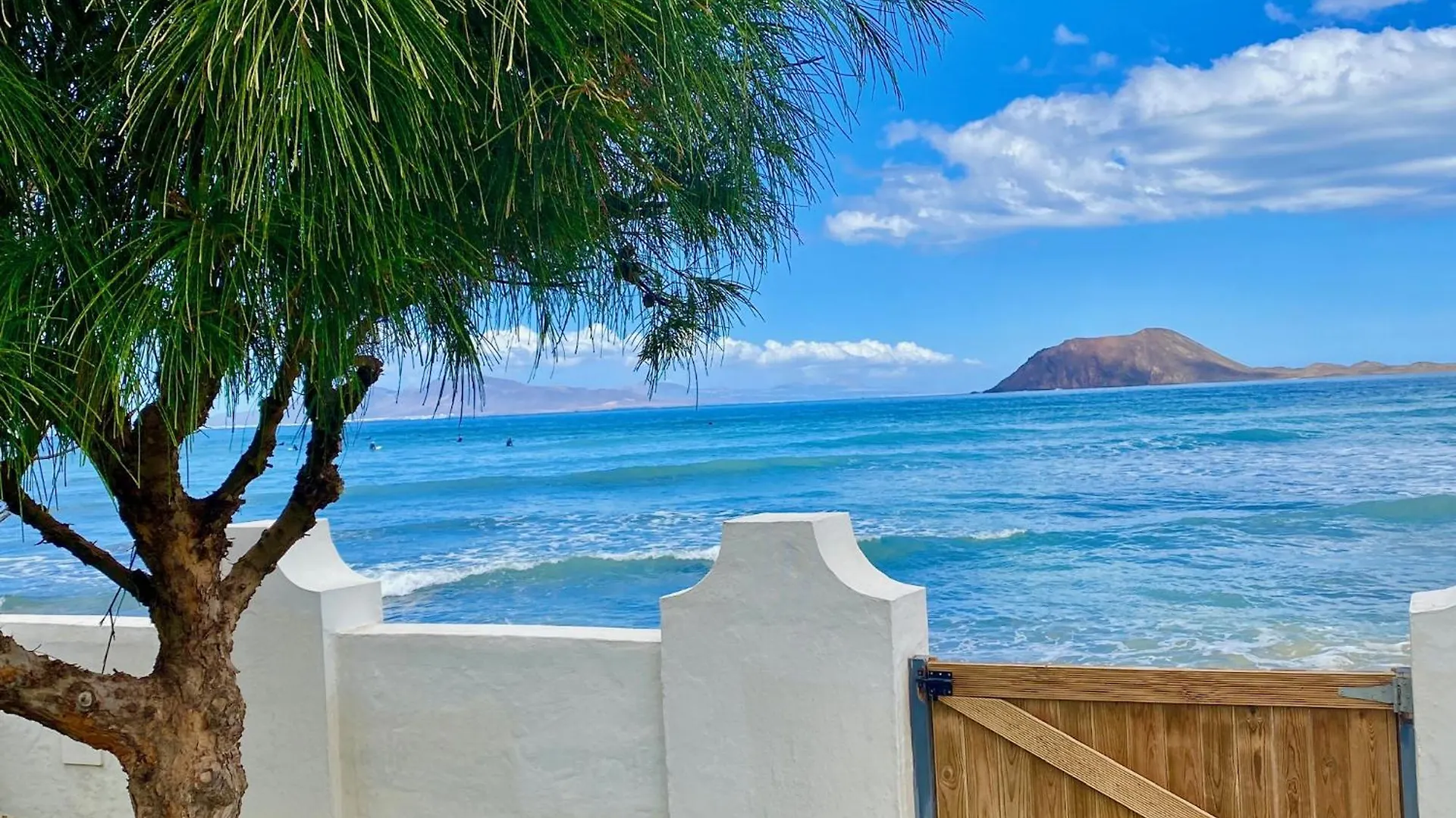 Dalia House, Frontbeach, Piscina, Corralejo 0*,  İspanya